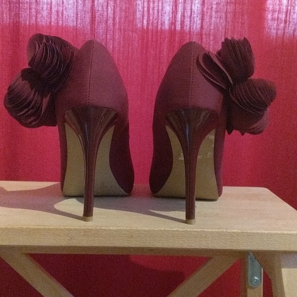 Burgundy peep heels - Picture 4 of 8